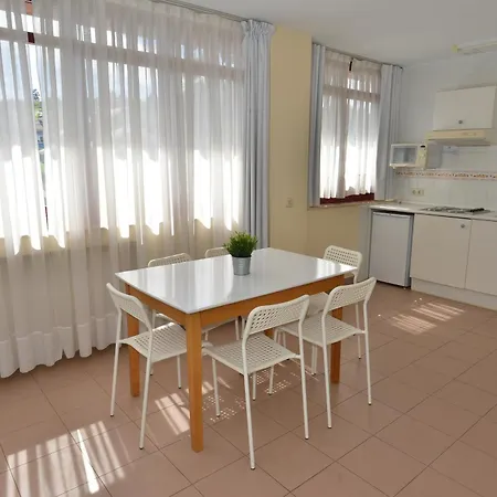 Apartment Marina Naveces