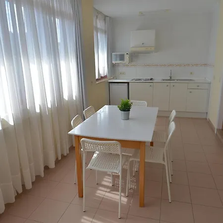 Apartment Marina Naveces
