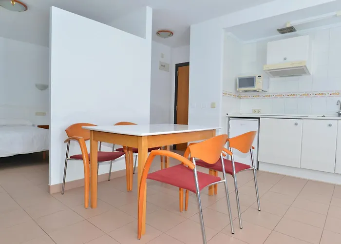 Marina شقة Naveces